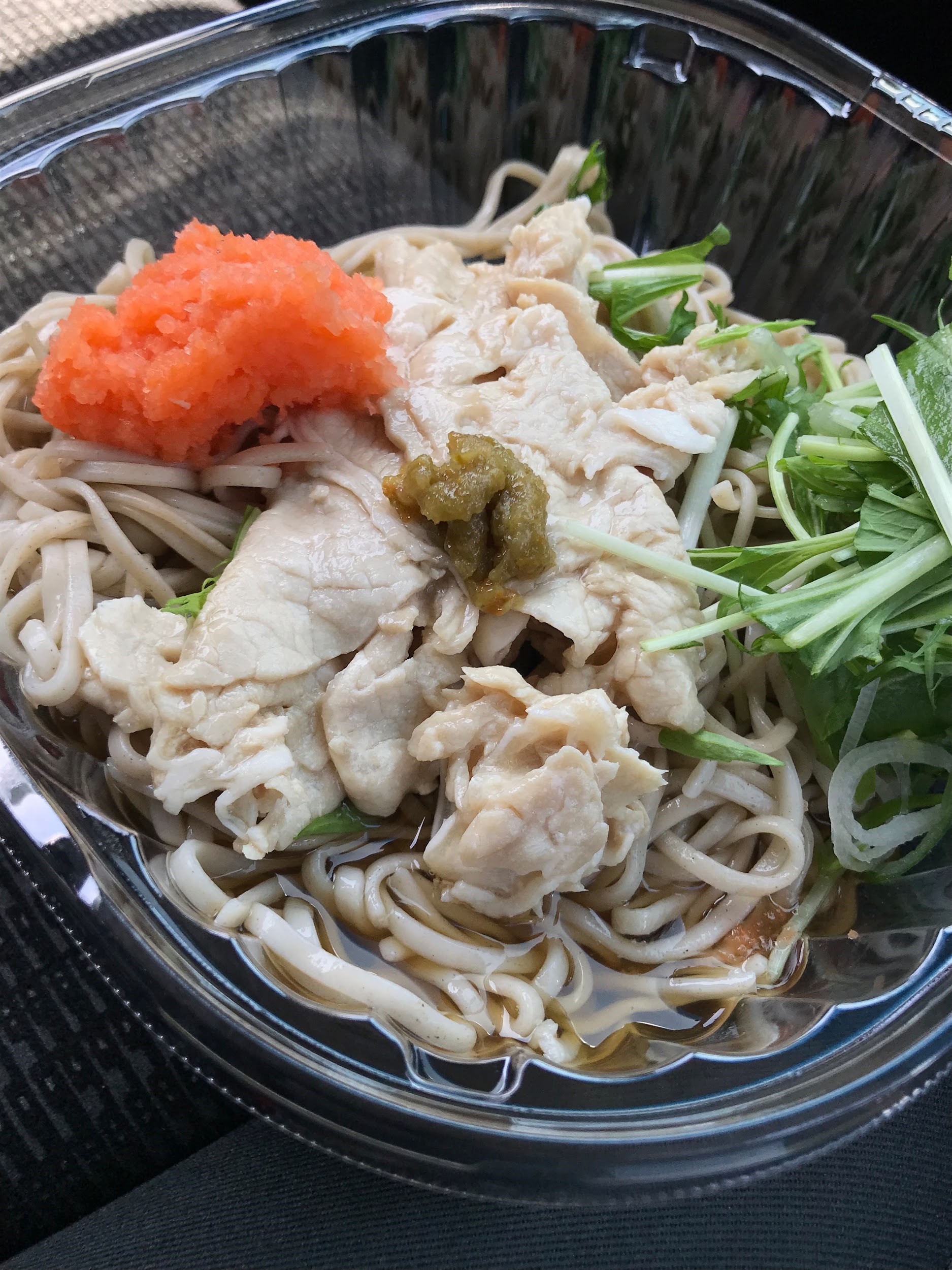 冷し豚しゃぶ蕎麦（柚子こしょう付）