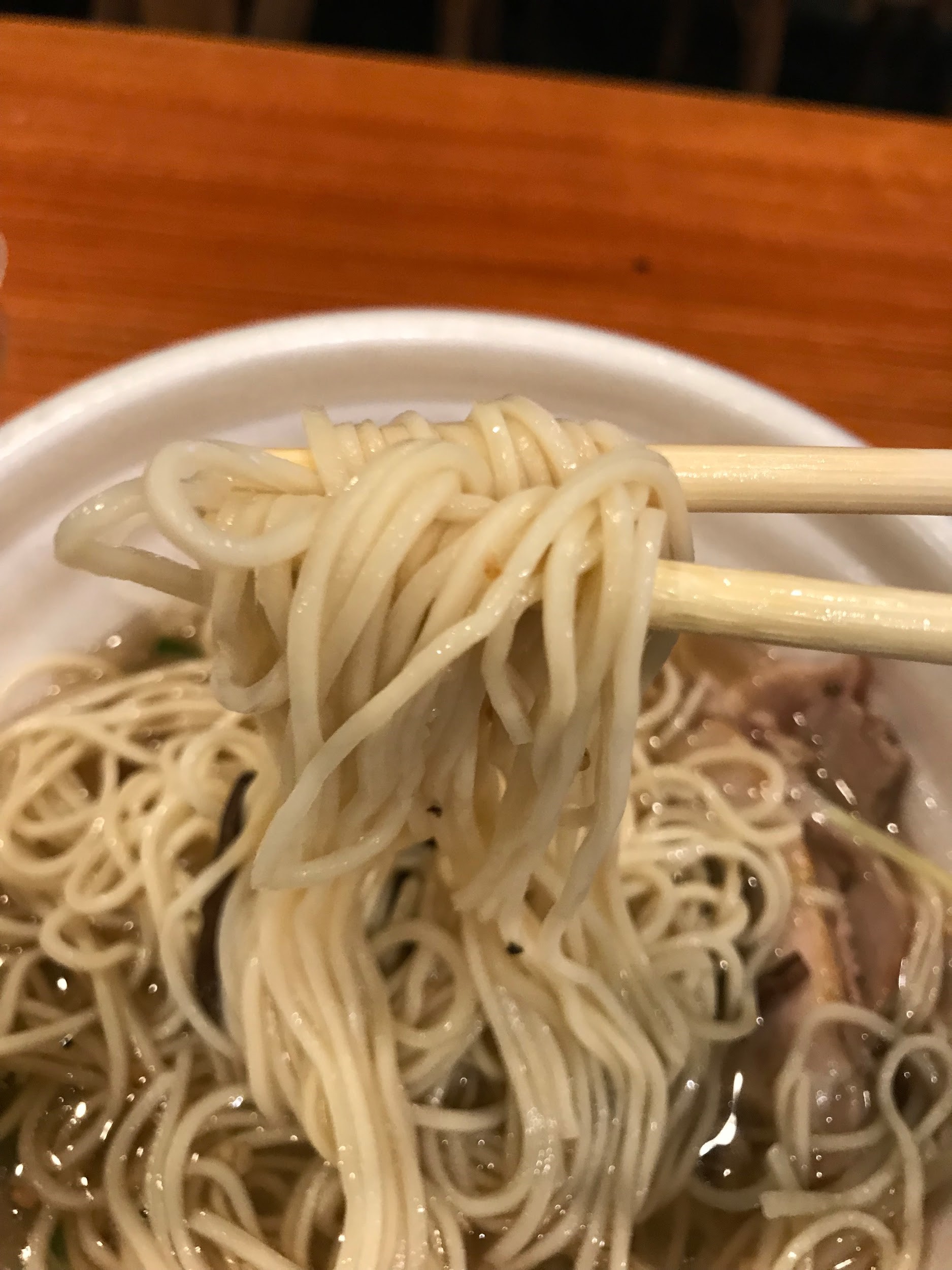 壱丁目ラーメン監修極旨鶏塩ラーメン