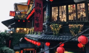 経営者もこぞって着ける！宝くじ当せんの祈願殺到の金運神社で祈祷したブレスレットで金運を