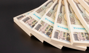 経営者もこぞって着ける！宝くじ当せんの祈願殺到の金運神社で祈祷したブレスレットで金運を