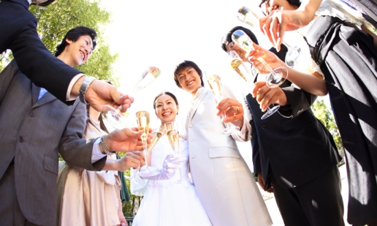 「結婚式に自分だけ呼ばれてない」4人に1人が経験アリ。20代の切ないエピソード集