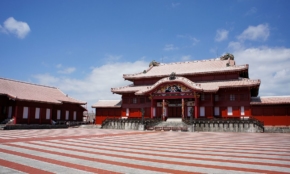 経営者もこぞって着ける！宝くじ当せんの祈願殺到の金運神社で祈祷したブレスレットで金運を