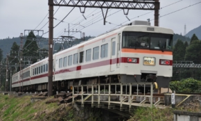 経営者もこぞって着ける！宝くじ当せんの祈願殺到の金運神社で祈祷したブレスレットで金運を
