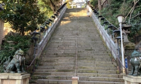 経営者もこぞって着ける！宝くじ当せんの祈願殺到の金運神社で祈祷したブレスレットで金運を