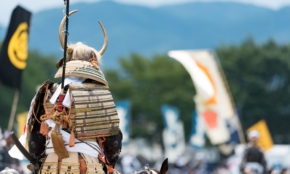 経営者もこぞって着ける！宝くじ当せんの祈願殺到の金運神社で祈祷したブレスレットで金運を