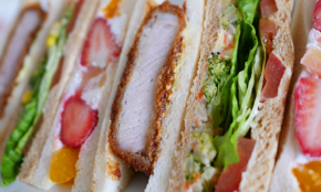 コンビニ3社の「王者サンドイッチ」食のプロが選ぶ8品