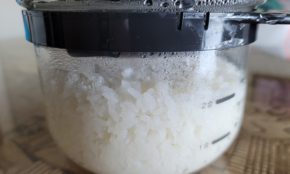 レンジでお米を美味しく炊きたい！1980円「レンチンご飯釜」を試してみた