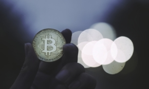 経営者もこぞって着ける！宝くじ当せんの祈願殺到の金運神社で祈祷したブレスレットで金運を