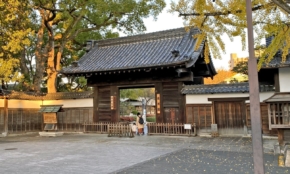 経営者もこぞって着ける！宝くじ当せんの祈願殺到の金運神社で祈祷したブレスレットで金運を