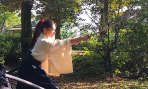 経営者もこぞって着ける！宝くじ当せんの祈願殺到の金運神社で祈祷したブレスレットで金運を