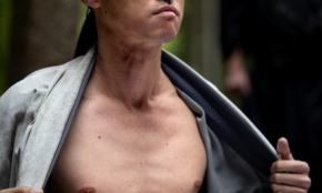 経営者もこぞって着ける！宝くじ当せんの祈願殺到の金運神社で祈祷したブレスレットで金運を