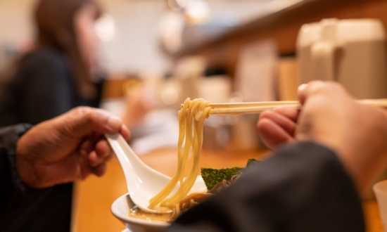 ラーメンを健康的に楽しむ秘訣を栄養士に聞く。ラーメンライスはNG、スープは残す