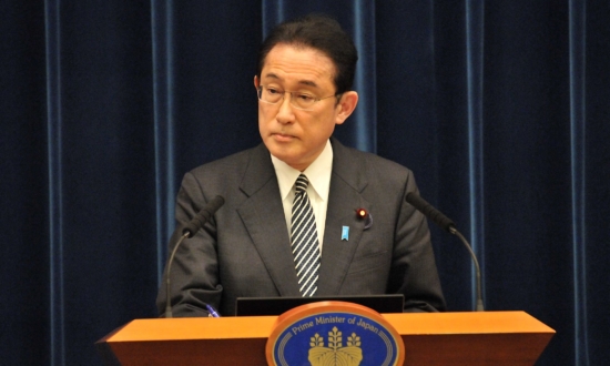 岸田内閣は親中派なのか？発言撤回が目立つ首相が外交でも難しい舵取り