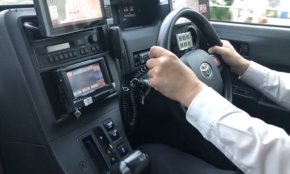 コロナ苦境のタクシー業界「大幅な売上減から人手不足に」運転手が語る現状