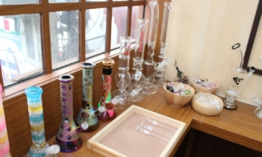経営者もこぞって着ける！宝くじ当せんの祈願殺到の金運神社で祈祷したブレスレットで金運を