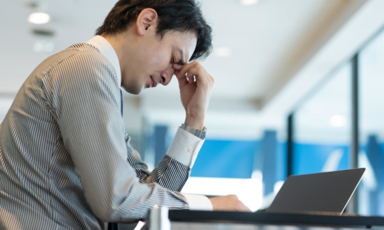 梅雨の時期は、うつ病を発症しやすい？「なんとなく気分が重い」と感じているあなたに 知っておいてほしいこと。