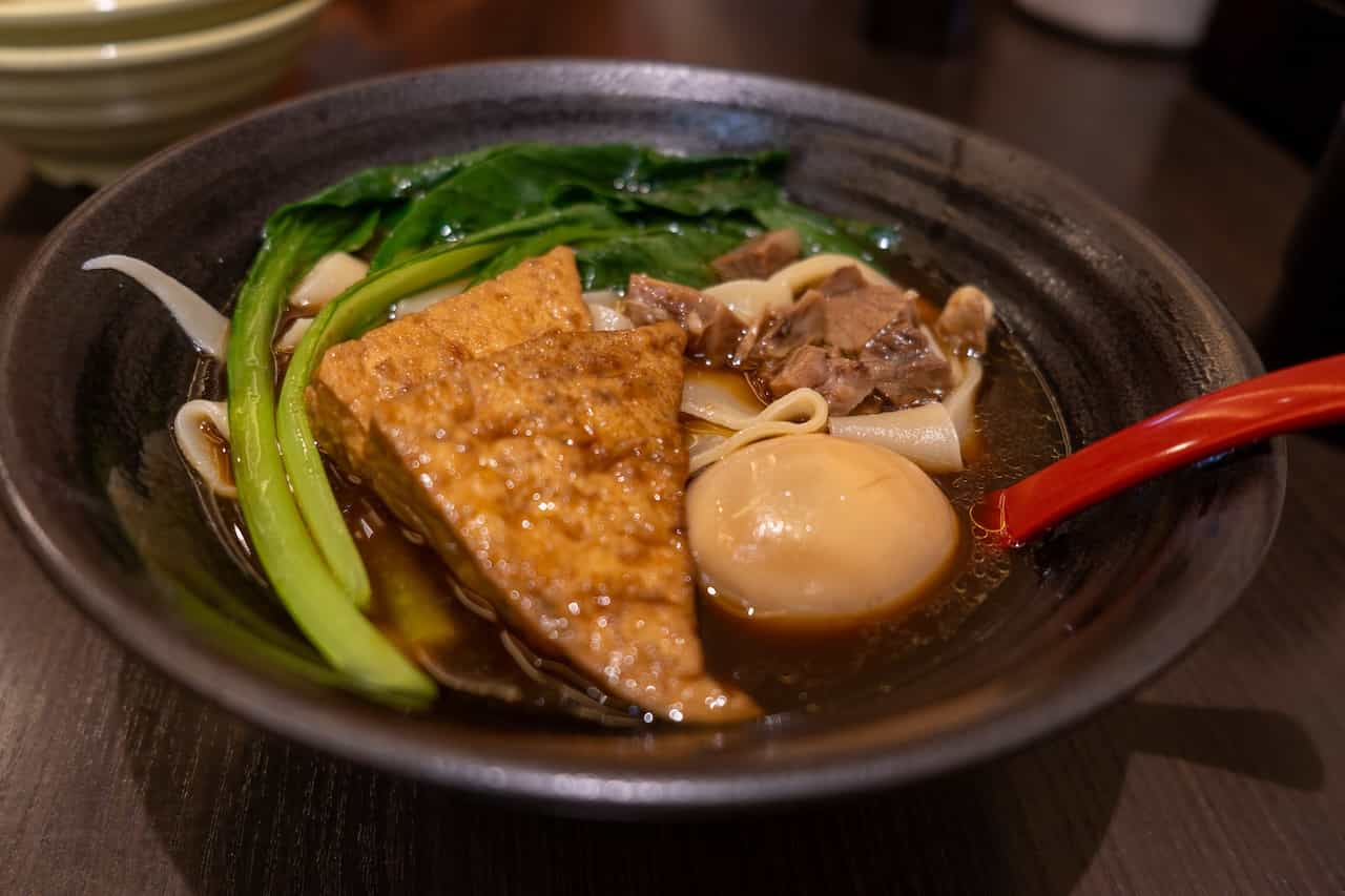 牛肉板面