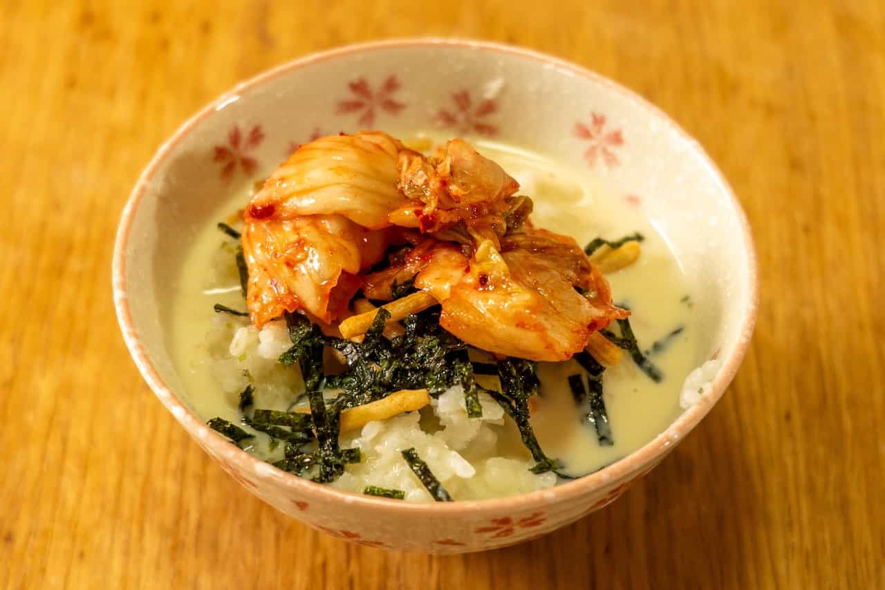 【お茶づけ海苔】豆乳茶づけ(冷やし&キムチトッピング)