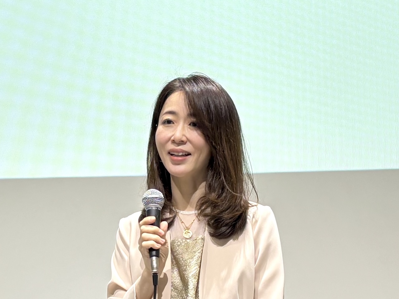 形成外科専門医・レーザー専門医・指導医の原かや先生