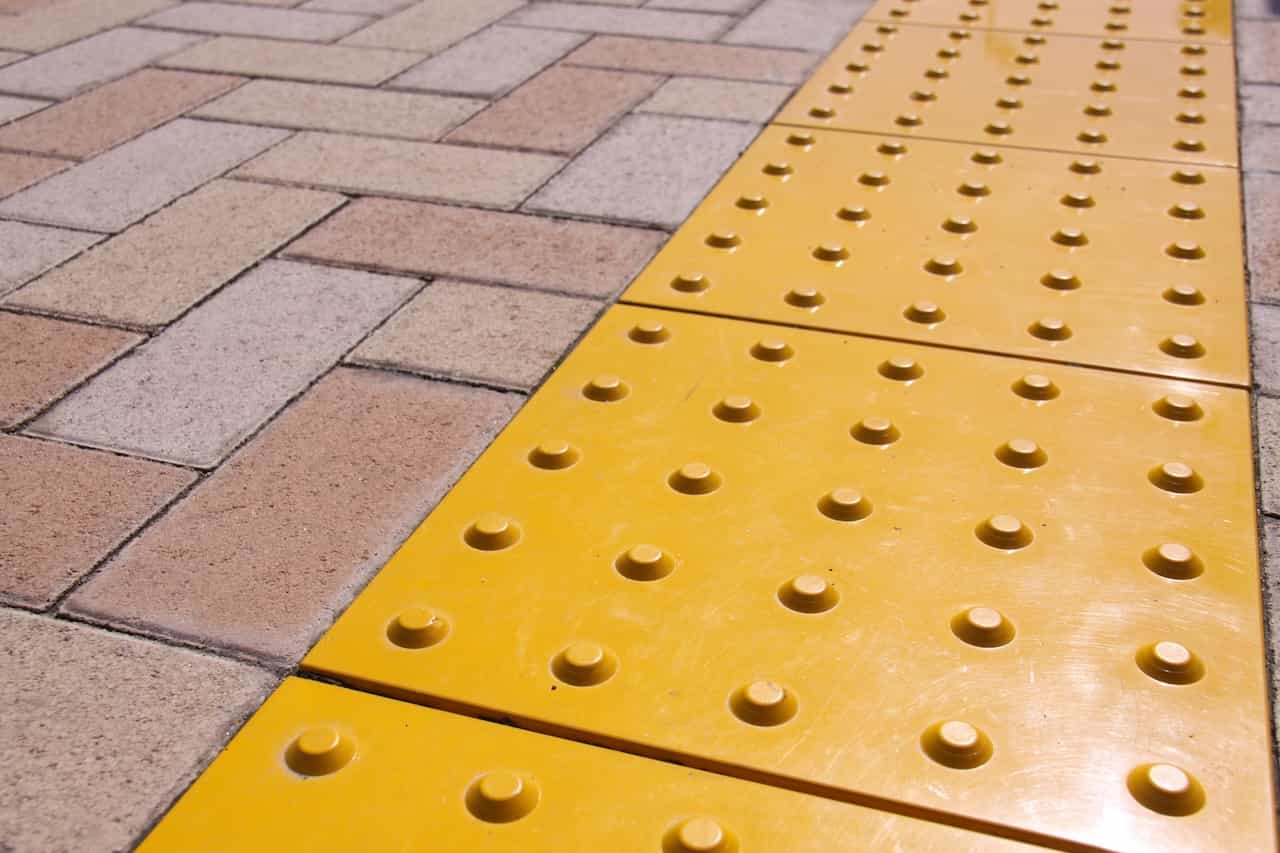 点字ブロック