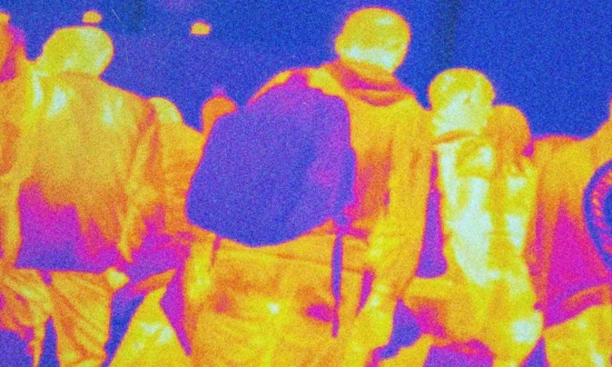 “酷暑”の原因を防ぐ。住友金属鉱山「SOLAMENT®」が挑む、異業種共創による社会課題の解決
